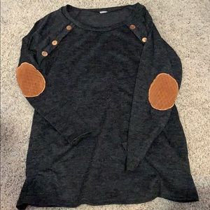 Long sleeve soft top